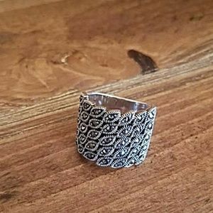 925 Sterling silver ring